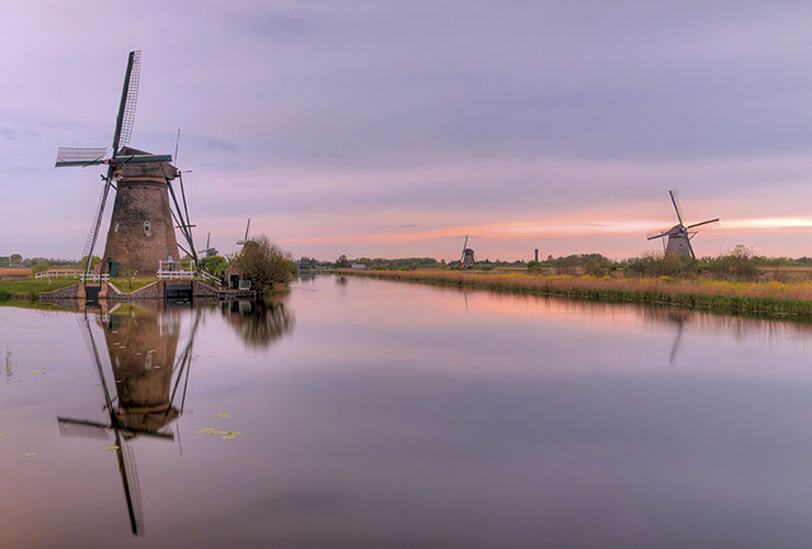 Honeymoon Belgium - Holland - Switzerland | Wind Mills Holland